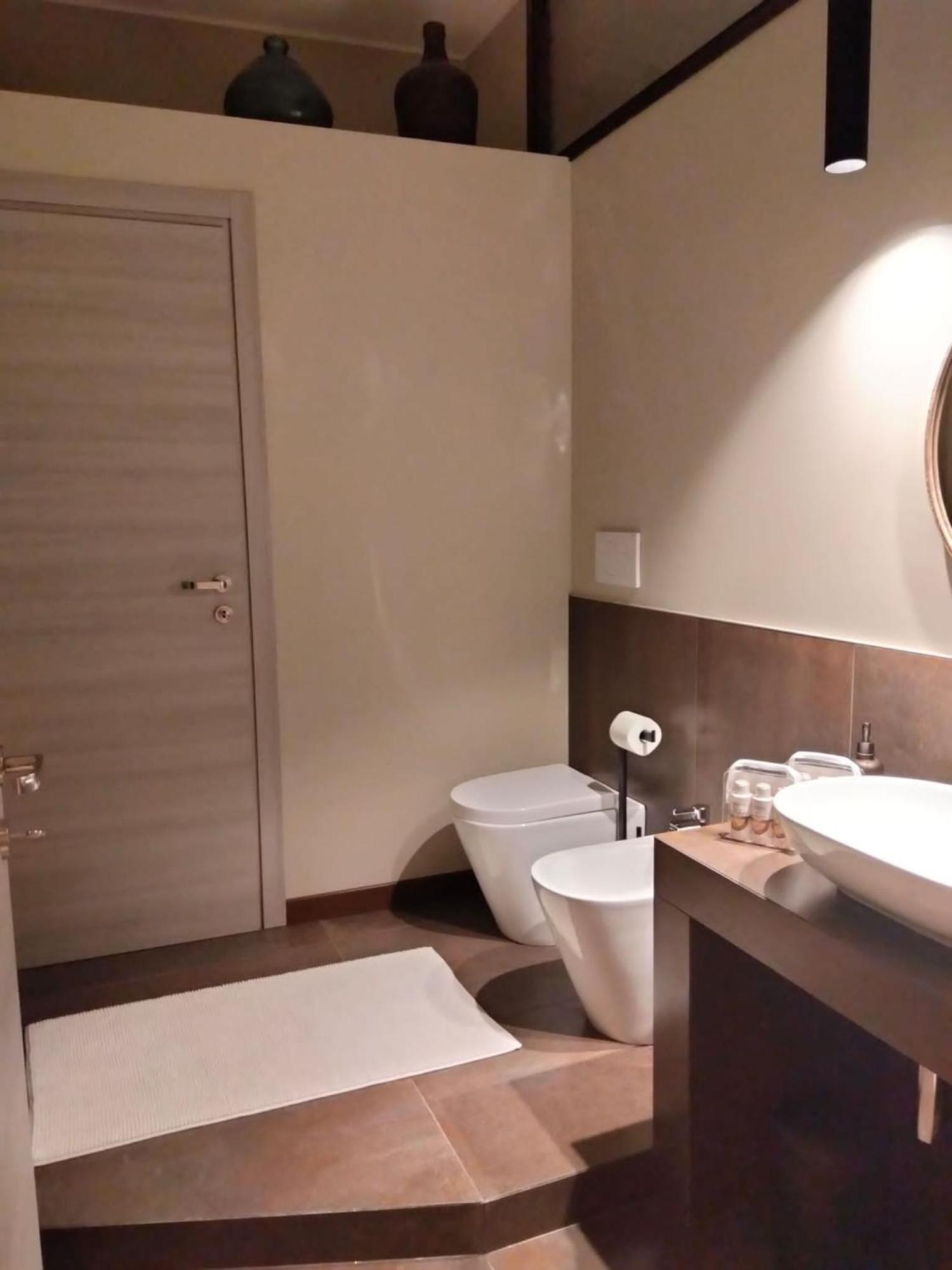 Rota'S House III Hotel แบร์กาโม ภายนอก รูปภาพ