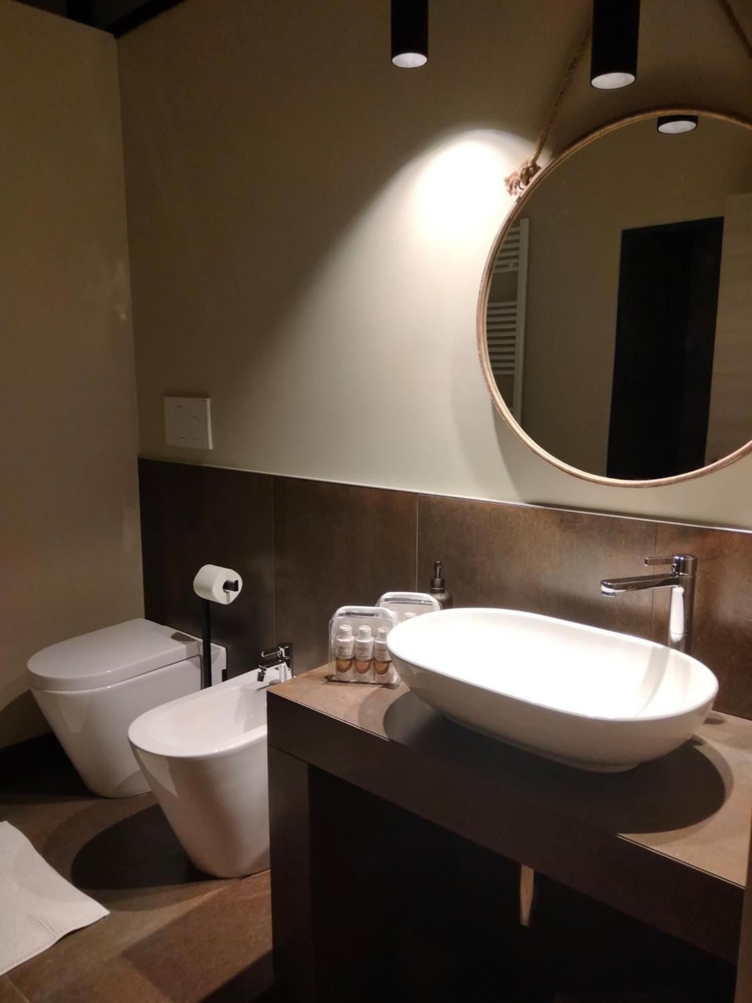 Rota'S House III Hotel แบร์กาโม ภายนอก รูปภาพ